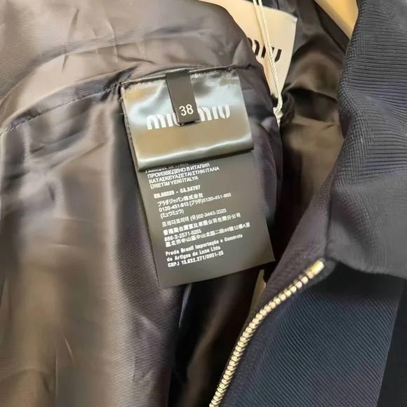 MIUMIU SS25 Knit Cotton Logo Fitted Jacket for Women - Picture 4 of 4